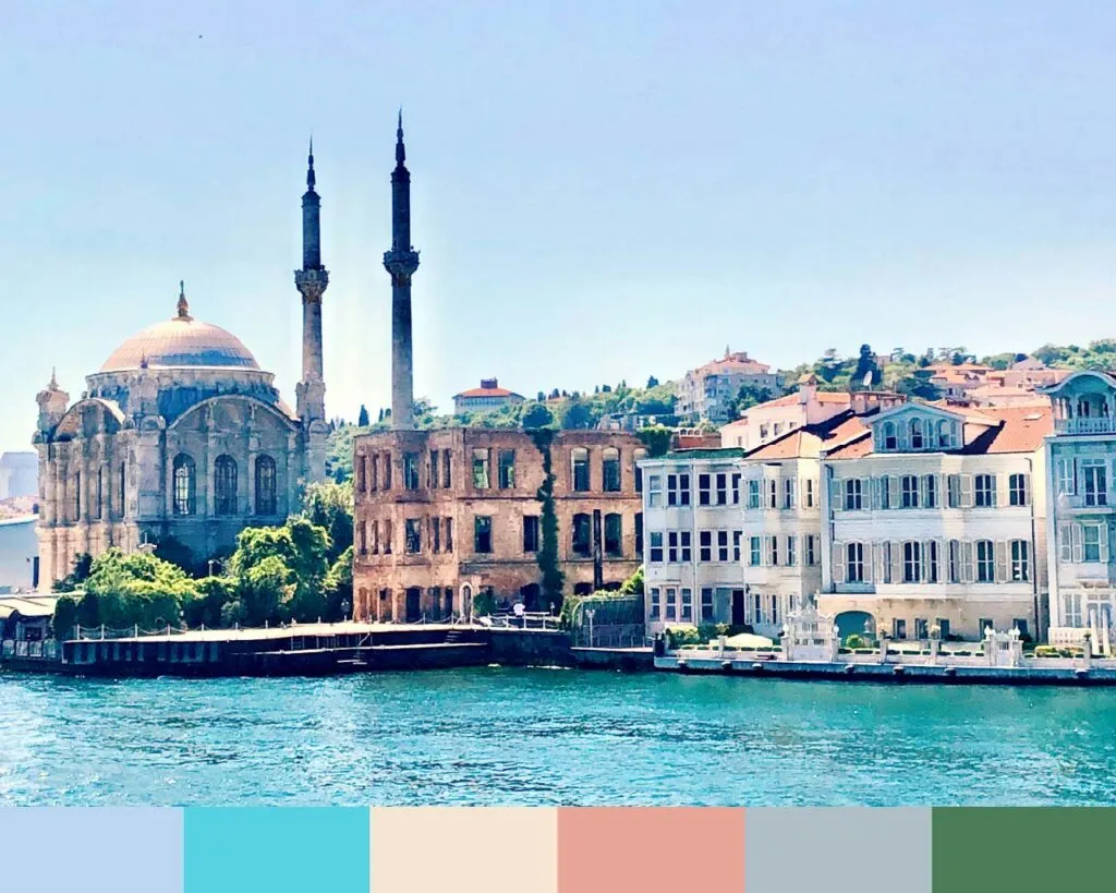Colours of the world-blog-images_Istanbul (Balat), Turkey- A Cultural Crossroads of Colour